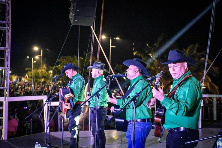 Los Félix – Grupo Norteño